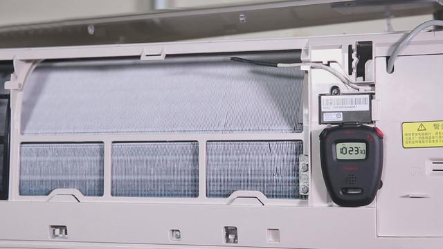 空調(diào)出風口滴水是什么原因