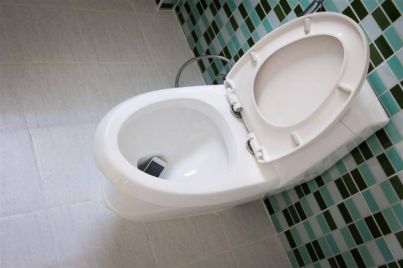 馬桶一直流水怎么辦