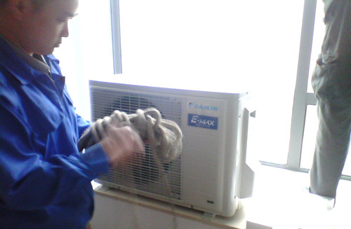 東莞空調(diào)移機(jī)哪里好_東莞空調(diào)移機(jī)費(fèi)用