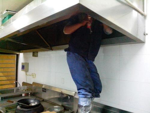 惠州惠陽區(qū)清洗油煙機(jī)價格_快速上門