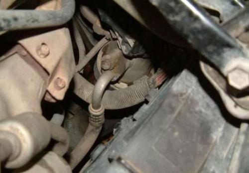 空調(diào)漏氟什么現(xiàn)象 空調(diào)漏氟什么現(xiàn)象