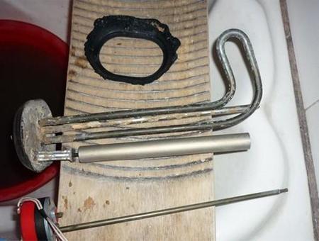 ��ˮ��ˮ�ز����ʲô���}