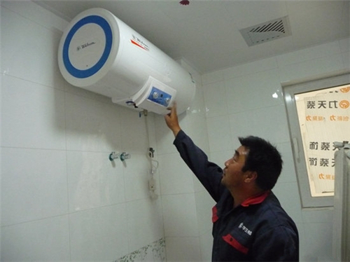 ��ˮ����ô�坍���@����׌��ϴһ��(g��)������ˬ����