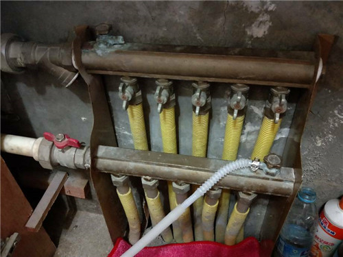 圖木舒克暖氣維修服務(wù)價(jià)格費(fèi)用_30分鐘上門_師傅電話