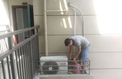 深圳葵涌空調(diào)維修加氟收費(fèi)價(jià)格_歡迎來電咨詢