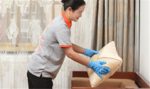 長(zhǎng)沙芙蓉上門(mén)保潔電話_24小時(shí)服務(wù)