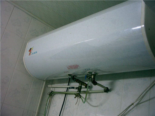 天津?qū)氎鎸I(yè)修熱水器多少錢_隨時上門維修熱水器