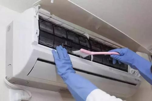 重慶空調(diào)清洗_洗得干凈