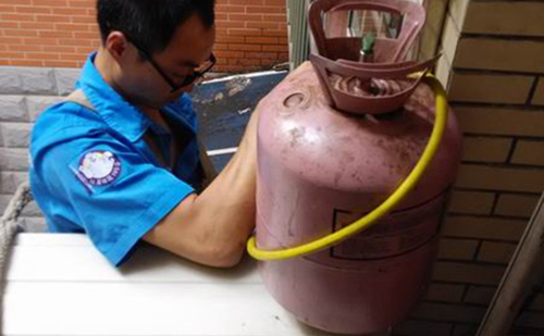 上門空調(diào)加氟電話