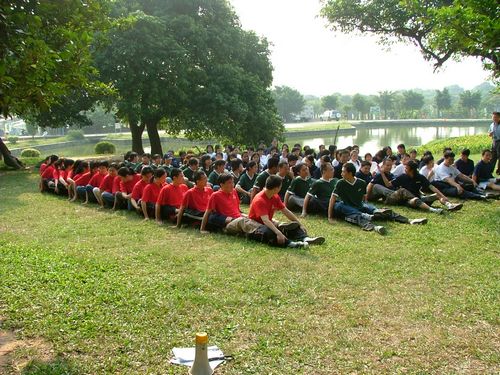 泉州團隊?wèi)敉馀嘤?xùn)哪家好_泉州拓展訓(xùn)練