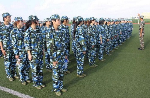 泉州戶外團(tuán)建拓展基地推薦-石獅黃金海