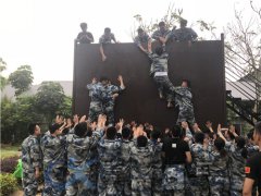 上海老師團(tuán)建拓展培訓(xùn)_上海老師周邊一