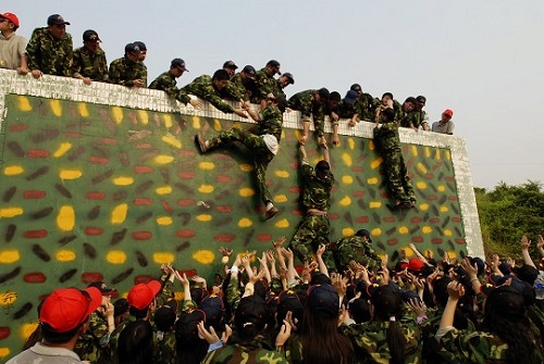 泉州公司戶外拓展訓練哪家比較強?