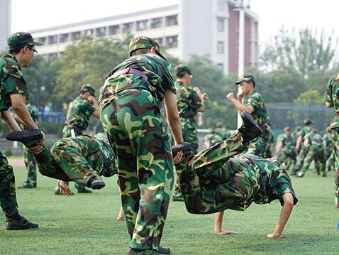 泉州企業(yè)軍訓培訓收費標準