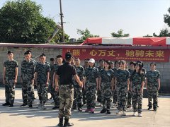 泉州企業(yè)軍事拓展訓練_泉州公司戶外拓