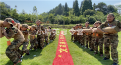 龍巖吃苦夏令營費(fèi)用多少?